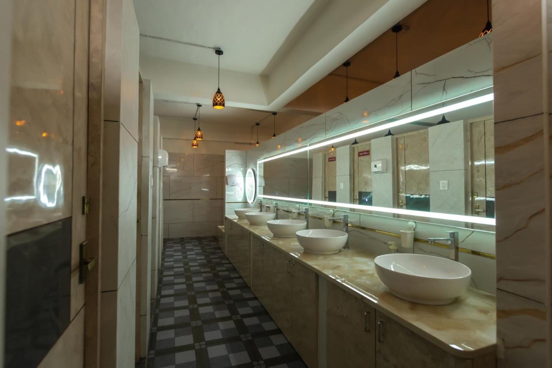 コインバトール Bharath Pods Bed & Breakfast エクステリア 写真